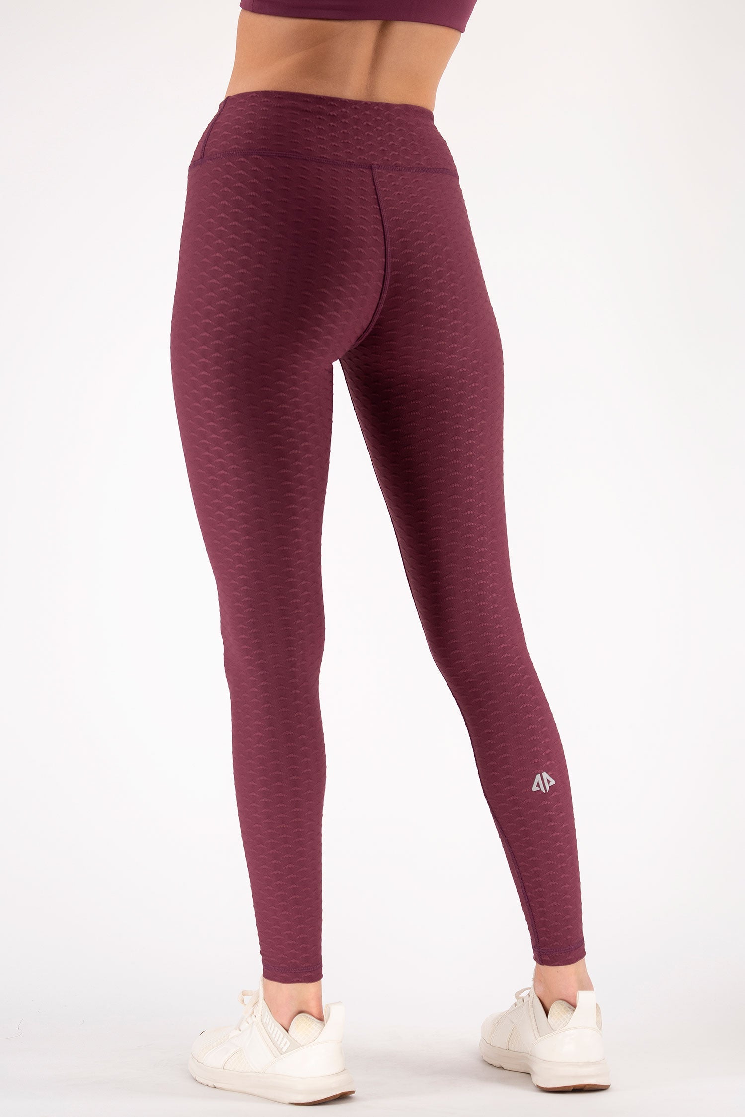 The new exclusive Alpha Luxe Deep V Leggings just released today